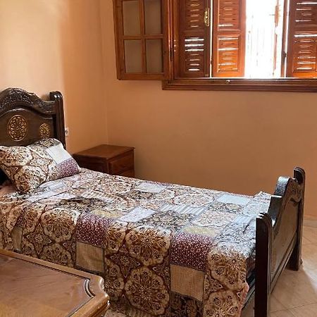 Maison De Ville Agreable Avec Un Patio Marocain Ouarzazate Extérieur photo